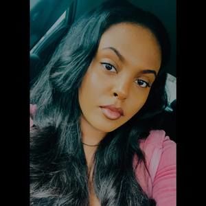 Meet your Posher, Helina